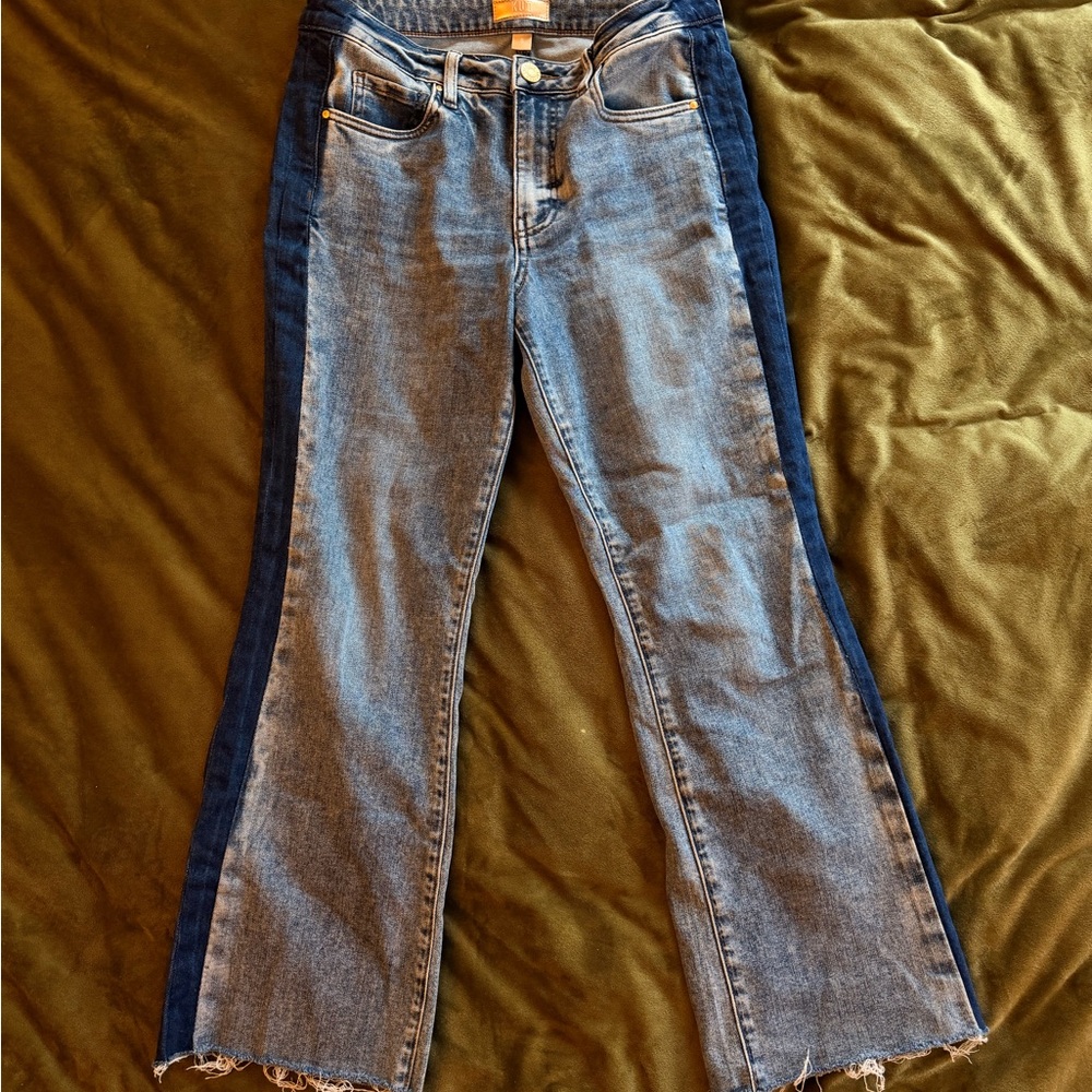 Kut from the Kloth 2-Tone Side-Panel Cropped Jeans Kesey High Rise Ankle Flare